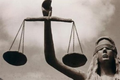 Direito do Consumidor – Juiz nega pedido da Claro para anular multa do Procon