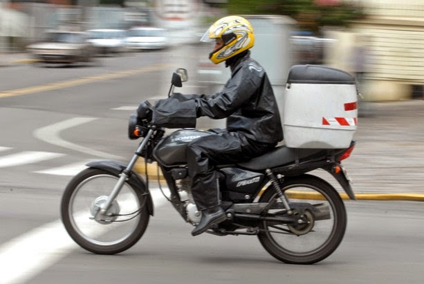 Microempresa indenizará motoboy acidentado por danos morais e estéticos